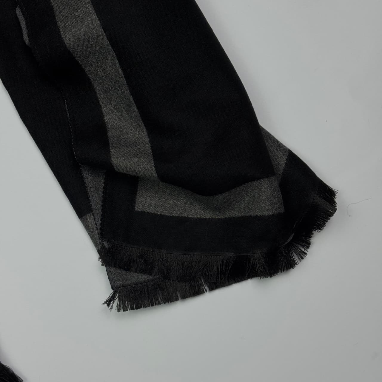 Premium Cashmere Wool Staller — Unisex