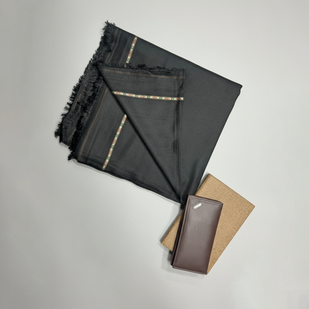 Gents Black Shawl – Premium Italian Wool | Self Border | Lightweight Luxury