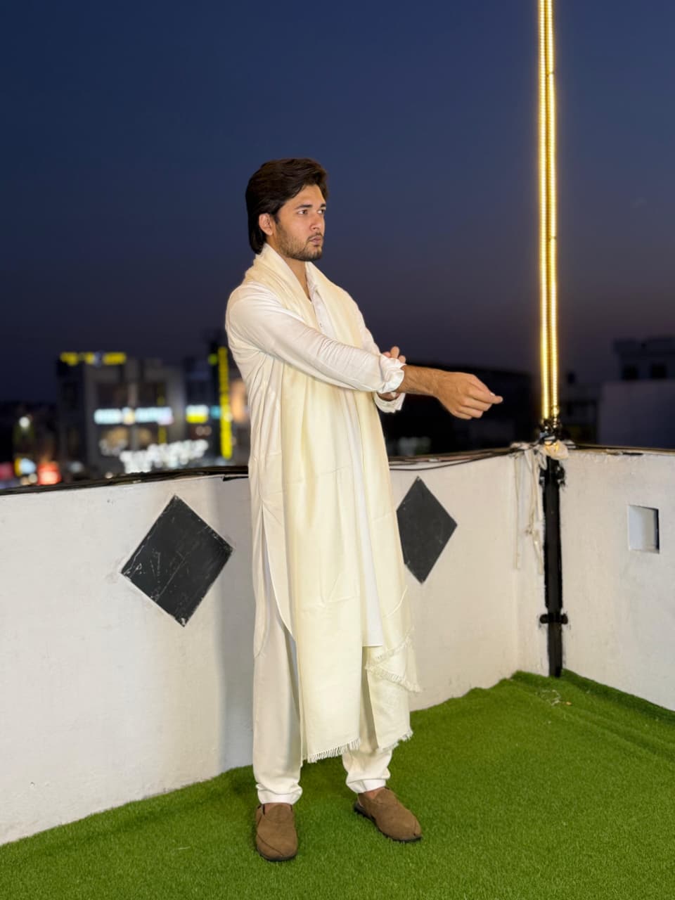 Gents White Shawl – Premium Australian Wool | One Border | Lightweight Luxury