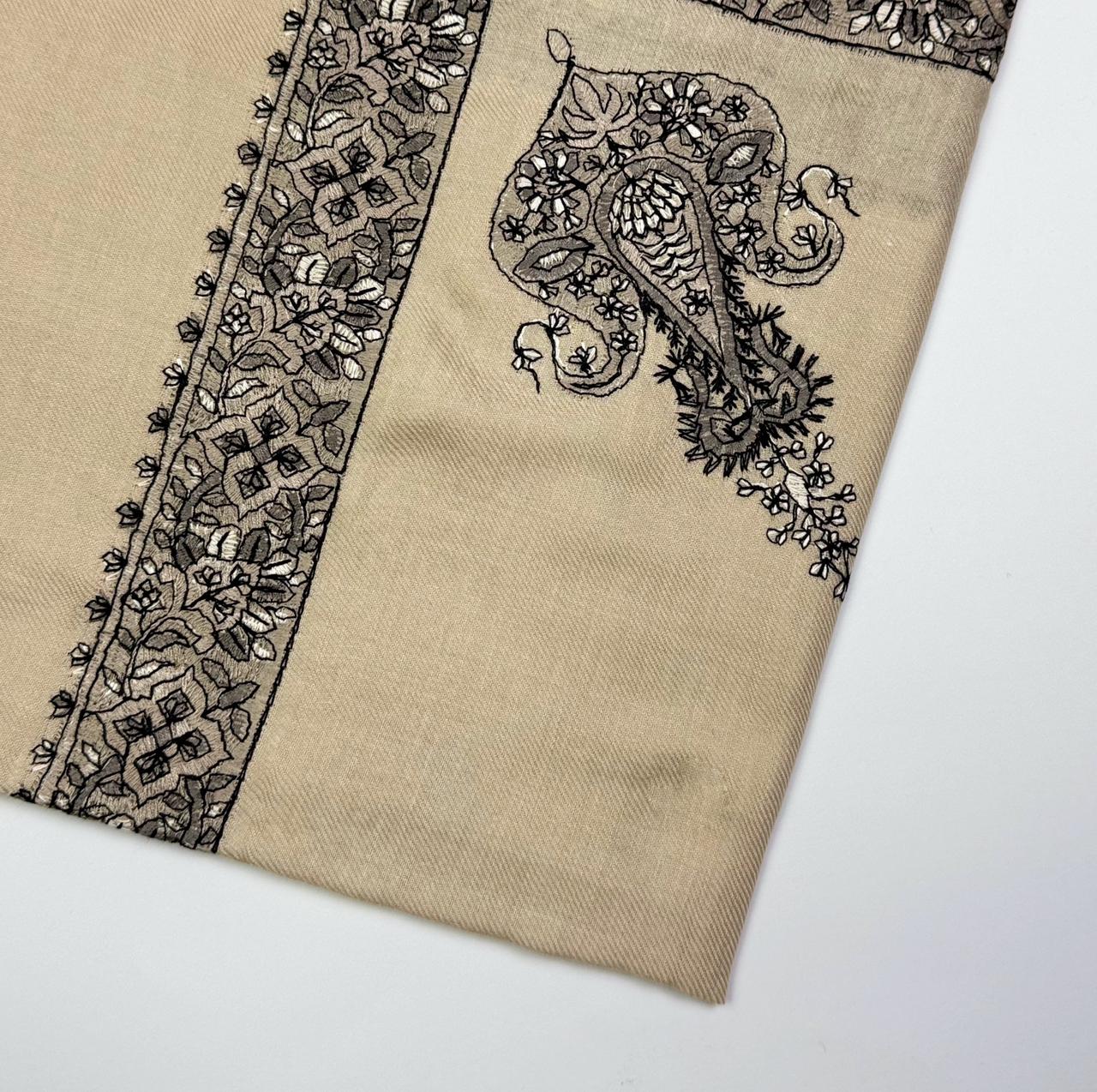Premium Kashmiri Romal – Woven Paisley Border Men’s Scarf